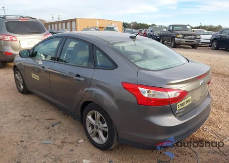 2013 Ford Focus Se z USA, uszkodzony, nr VIN 1FADP3F29DL352382